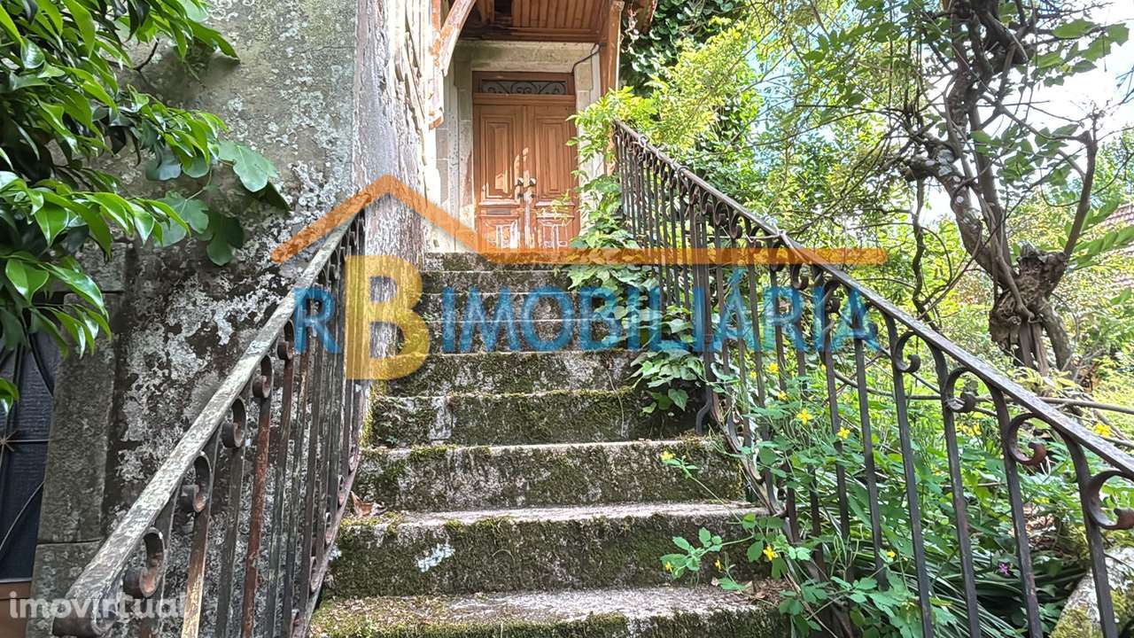 Moradia Centenária em Pedra com Vista Desafogada – Rossas - Grande imagem: 4/10