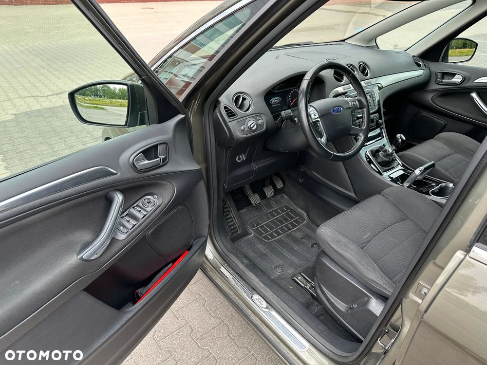 Ford S-Max 1.6 T Titanium - 21