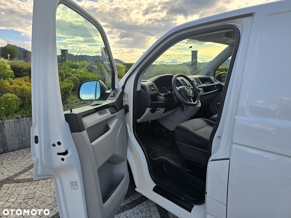 Volkswagen Transporter - 20