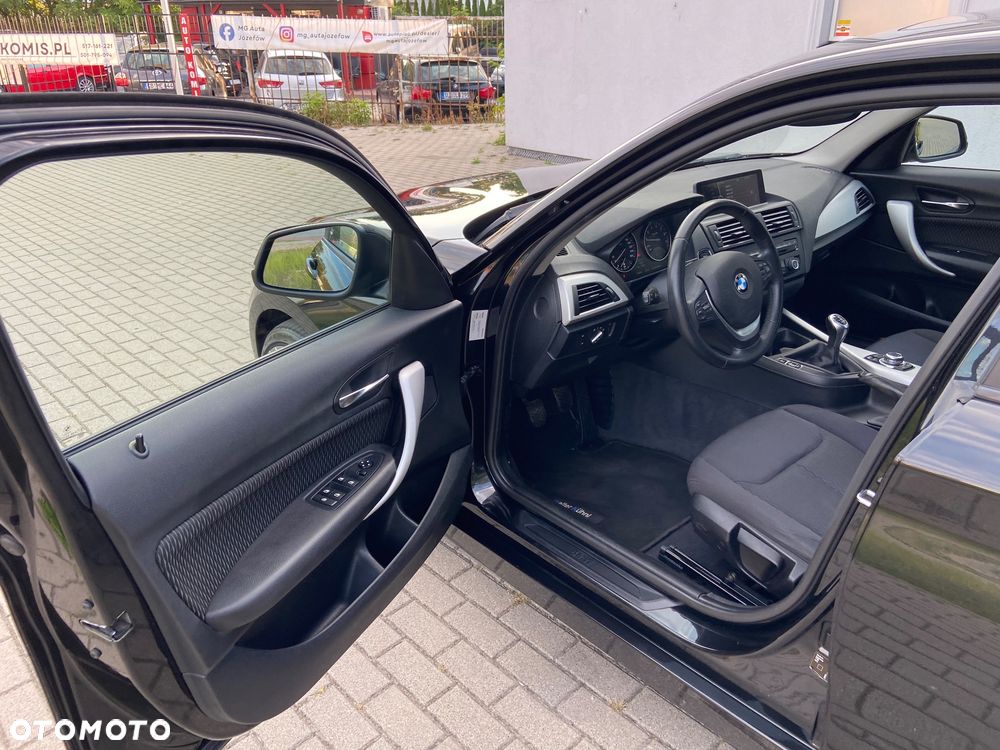 BMW Seria 1 118i Sport Line - 16
