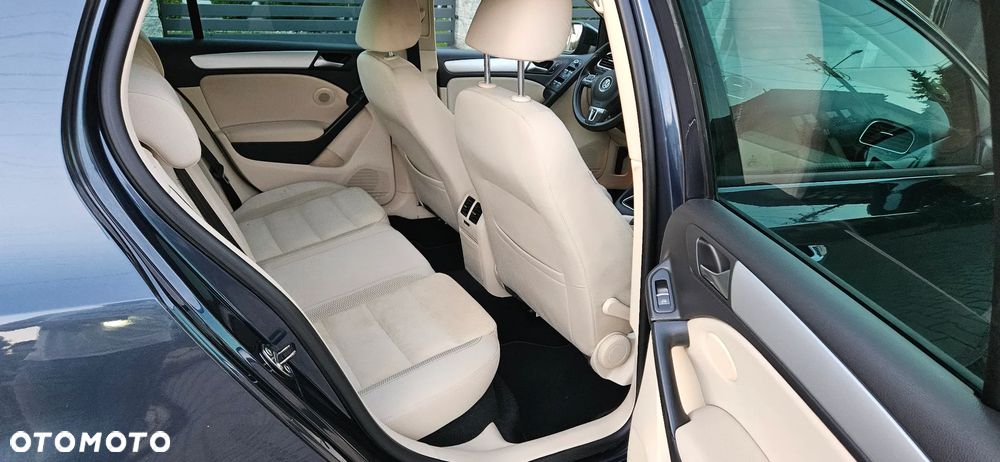 Volkswagen Golf - 21