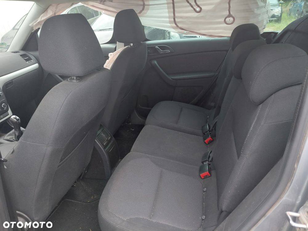 Skoda Yeti 1.2 TSI FAMILY - 18