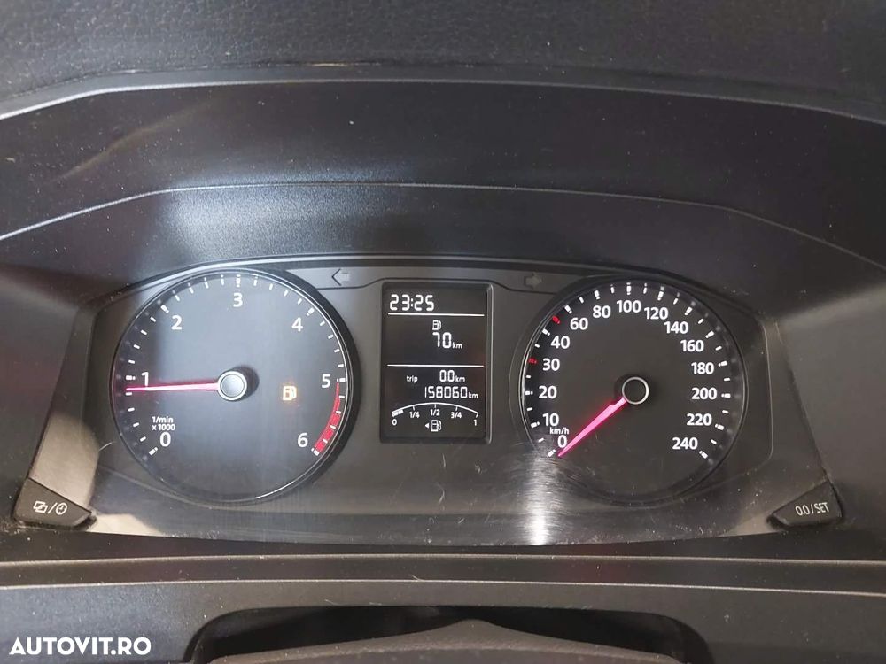 Volkswagen Caravelle KR Comfortline - 12