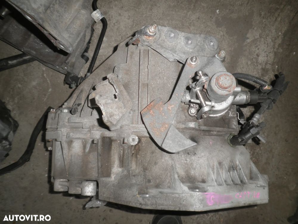 Cutie viteze 4x4 Opel Antara Facelift , Chevrolet Captiva, 2.2 VCDI 55583214 F40 - 2