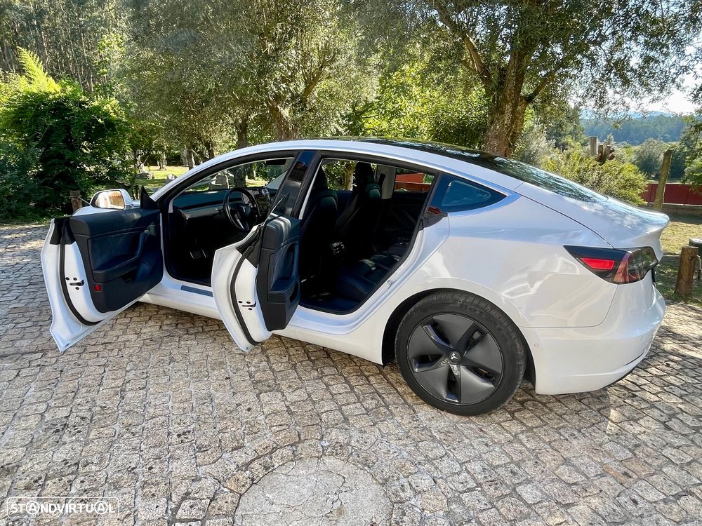 Tesla Model 3 Long Range AWD Dual Motor - 1