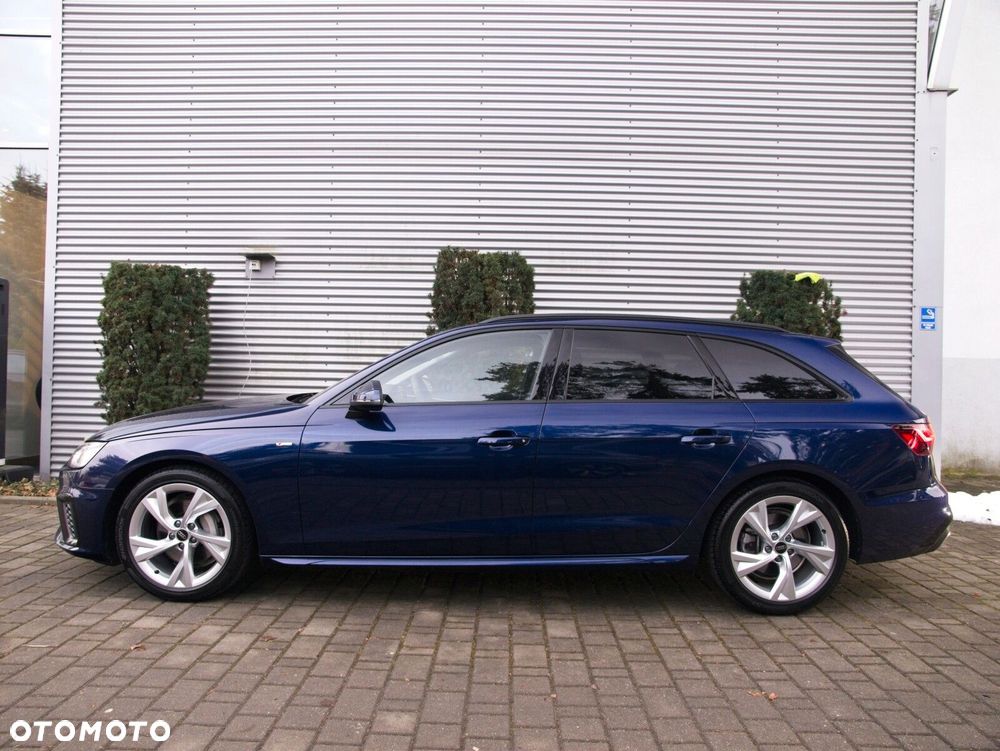 Audi A4 Avant - 14