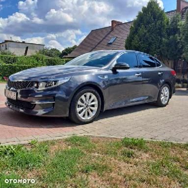 Kia Optima - 1