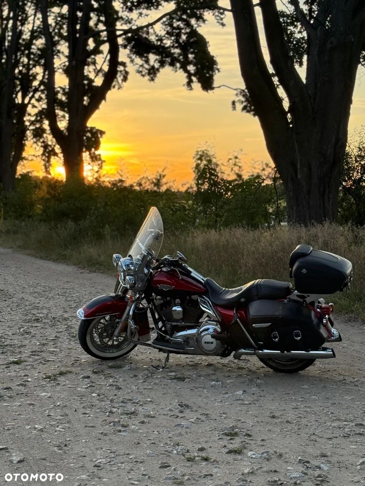 Harley-Davidson Touring Road King - 8