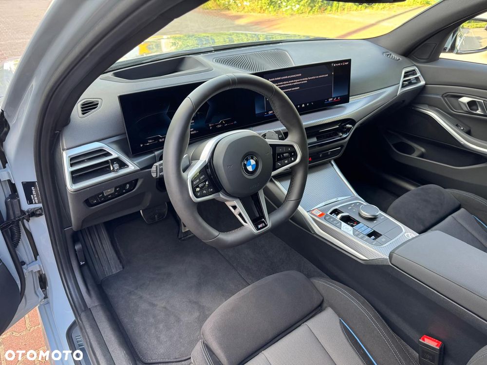 BMW Seria 3 320i M Sport sport - 24