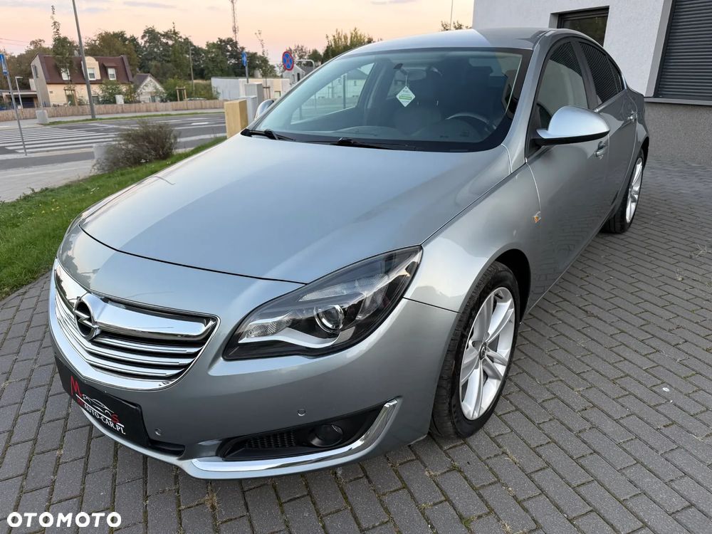 Opel Insignia 2.0 CDTI Cosmo - 2