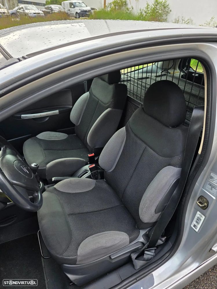 Citroën C2 1.4 HDi VTR - 8