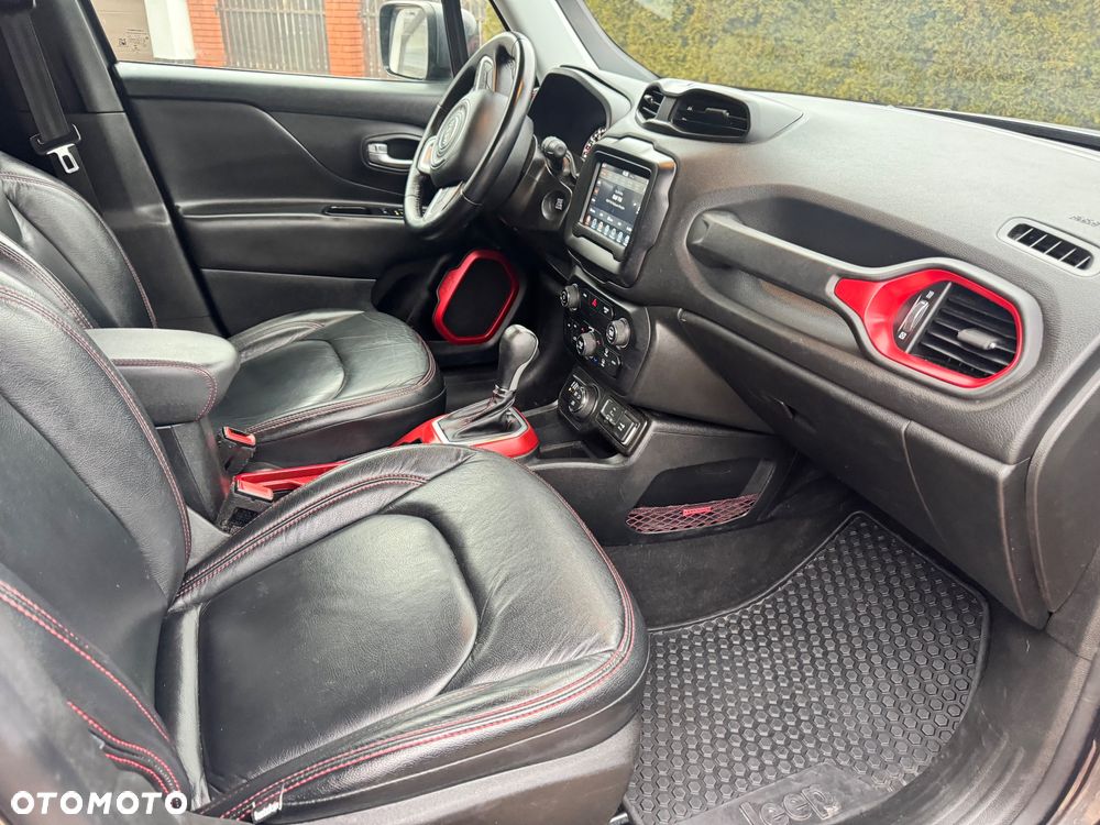 Jeep Renegade 1.3 GSE T4 Turbo Limited 4x4 S&S - 22