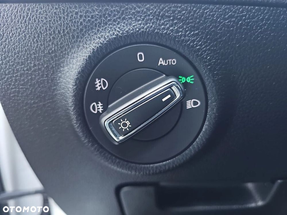 Skoda Superb 2.0 TDI SCR Style DSG - 19