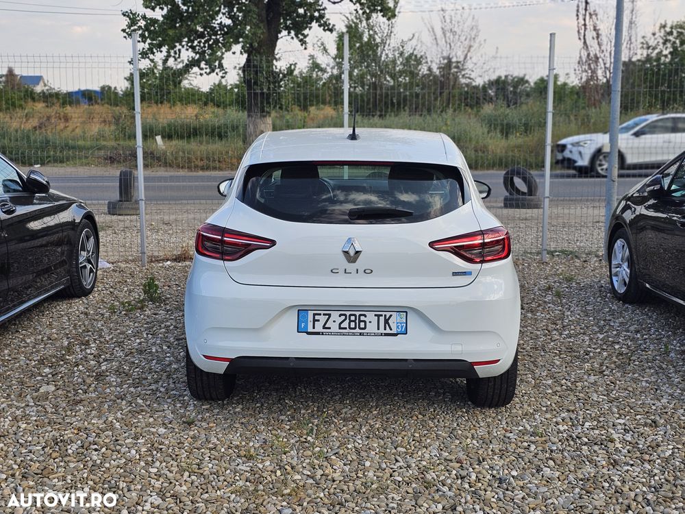 Renault Clio E-TECH Hybrid 140 BUSINESS EDITION - 8