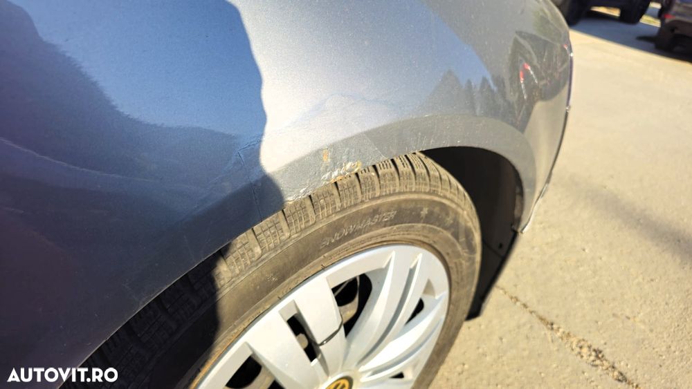 Volkswagen Passat Variant 2.0 TDI Trendline DPF DSG - 15