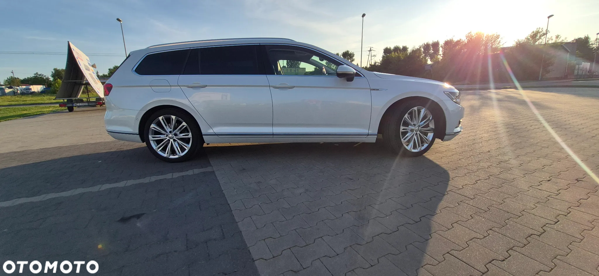 Volkswagen Passat 2.0 TDI Bi-Turbo BMT 4Mot Highline DSG - 4