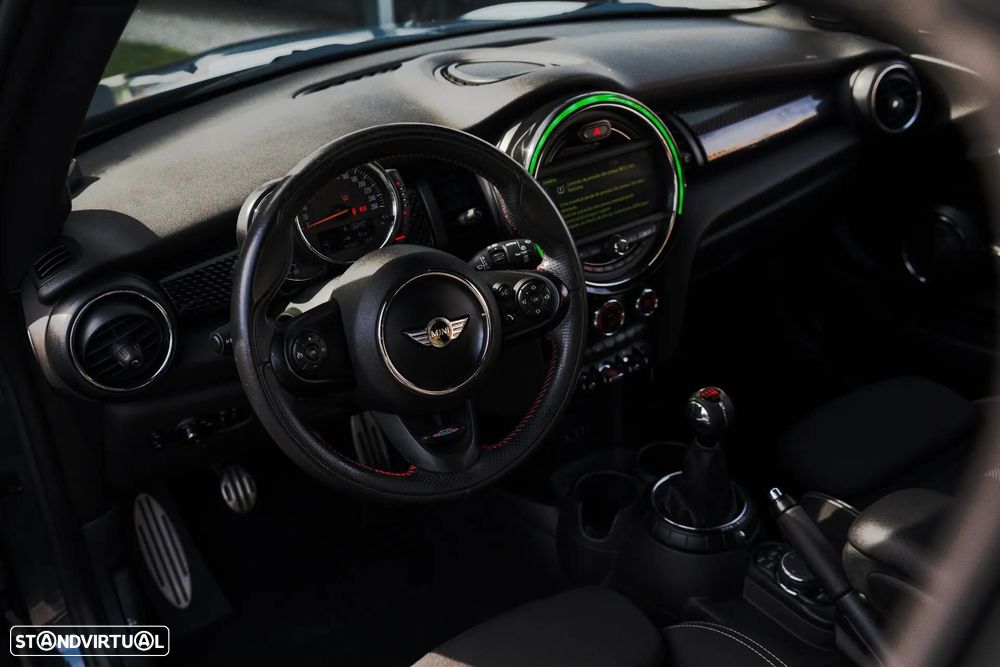 MINI 3 Portas Cooper SD - 11