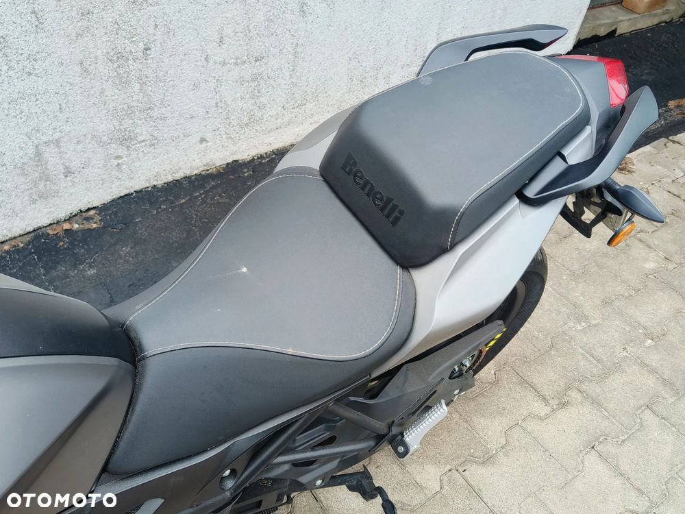 Benelli BN 125 - 18