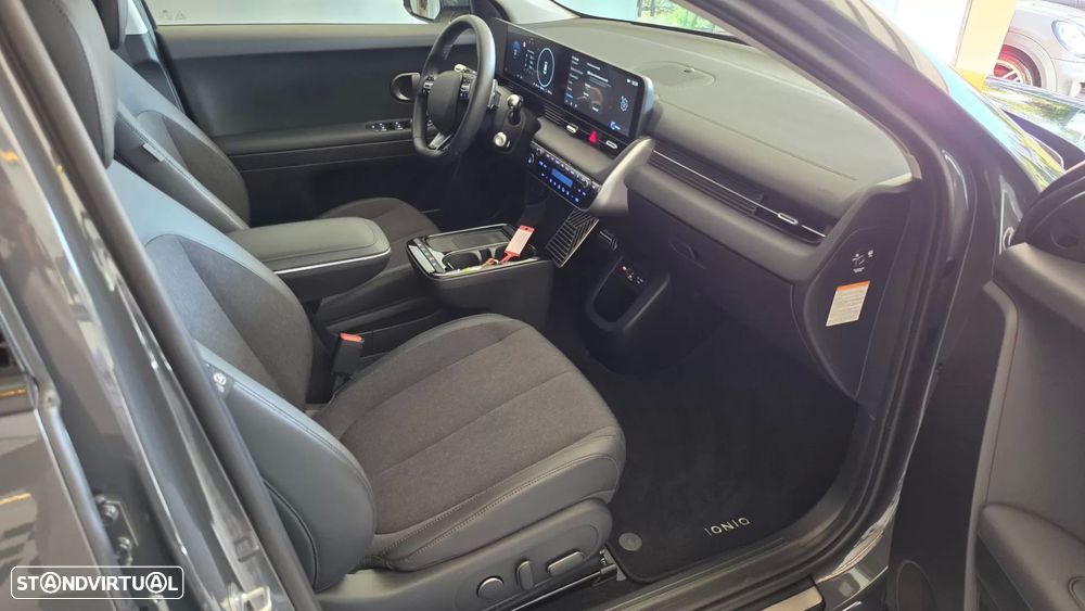 Hyundai Ioniq 5 84 kWh Premium Plus - 59