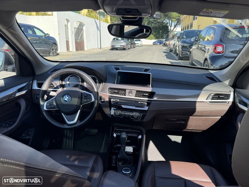 BMW X1 25 e xDrive xLine - 12