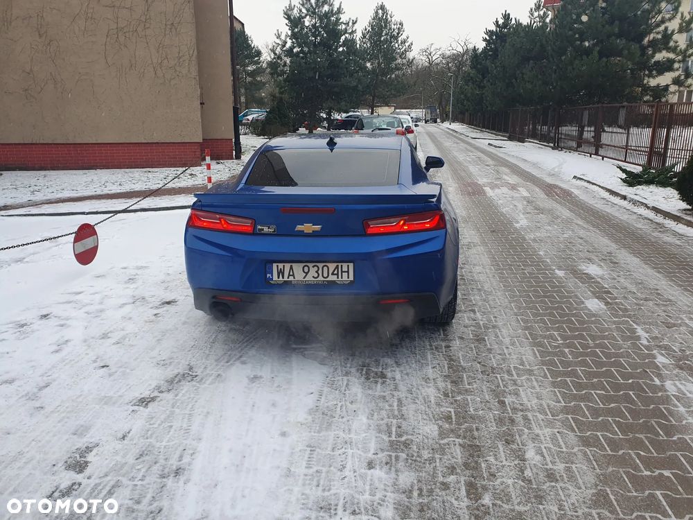 Chevrolet Camaro Coupe 2.0 - 5