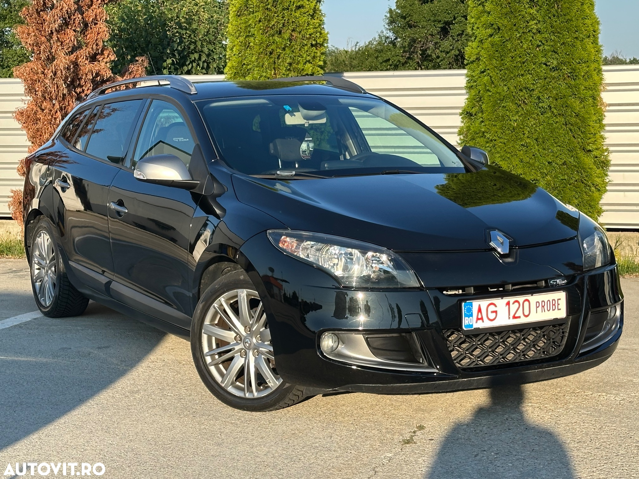 Renault Megane ENERGY dCi 110 GT LINE - 2