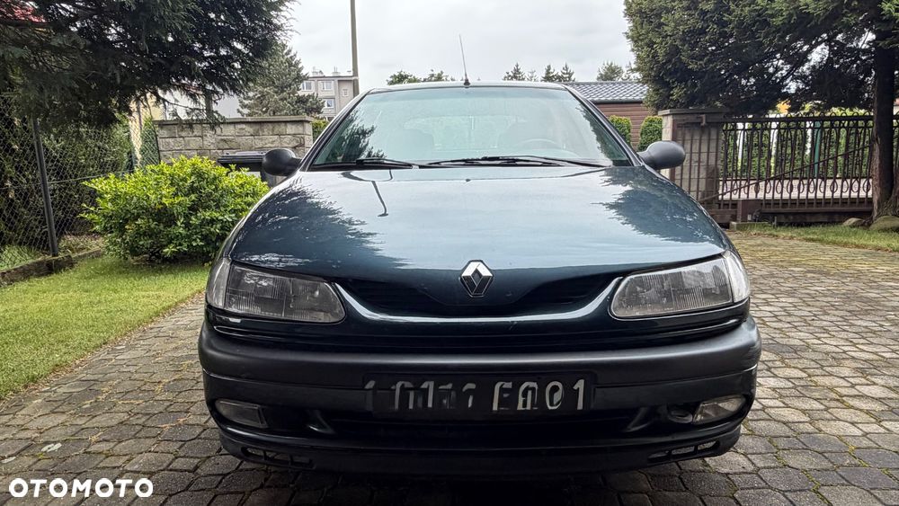 Renault Laguna 1.8 RN - 2