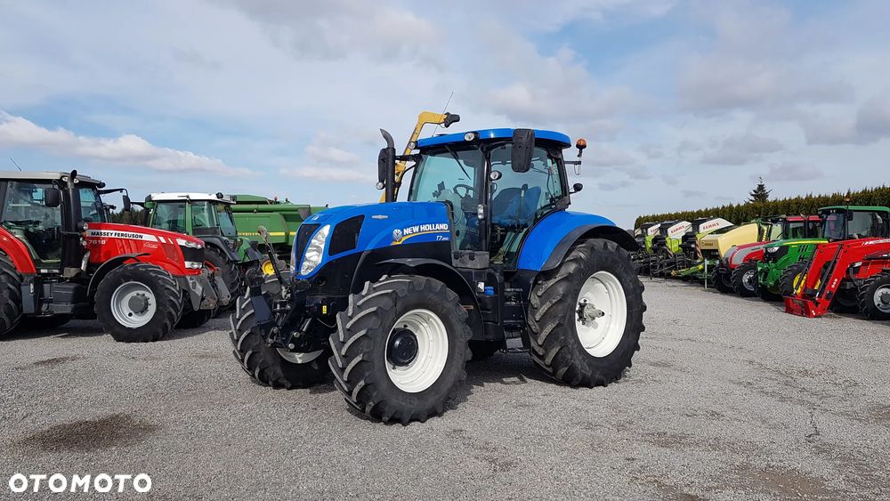New Holland T7.200 AC 2013R - 1