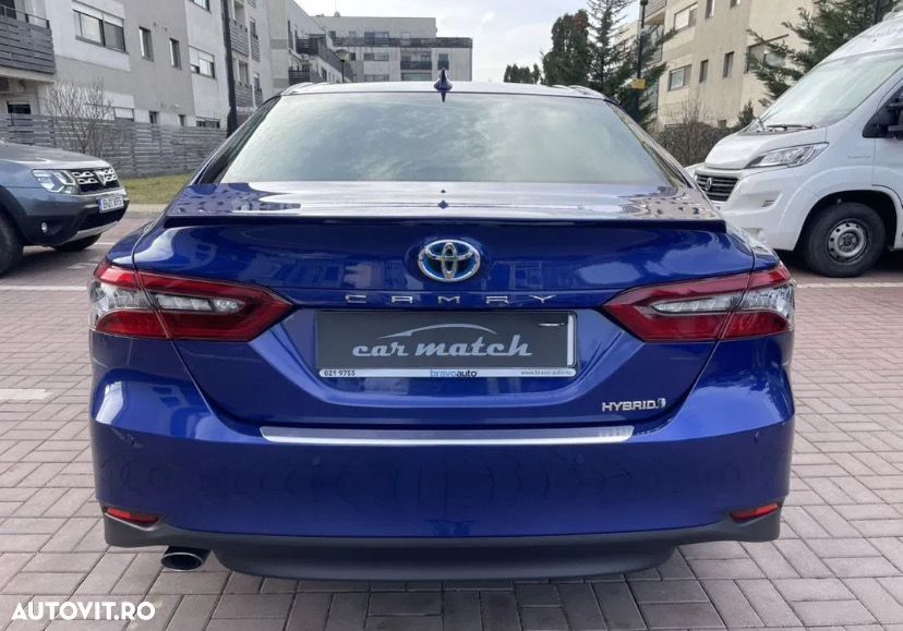 Toyota Camry 2.5 Business - 13