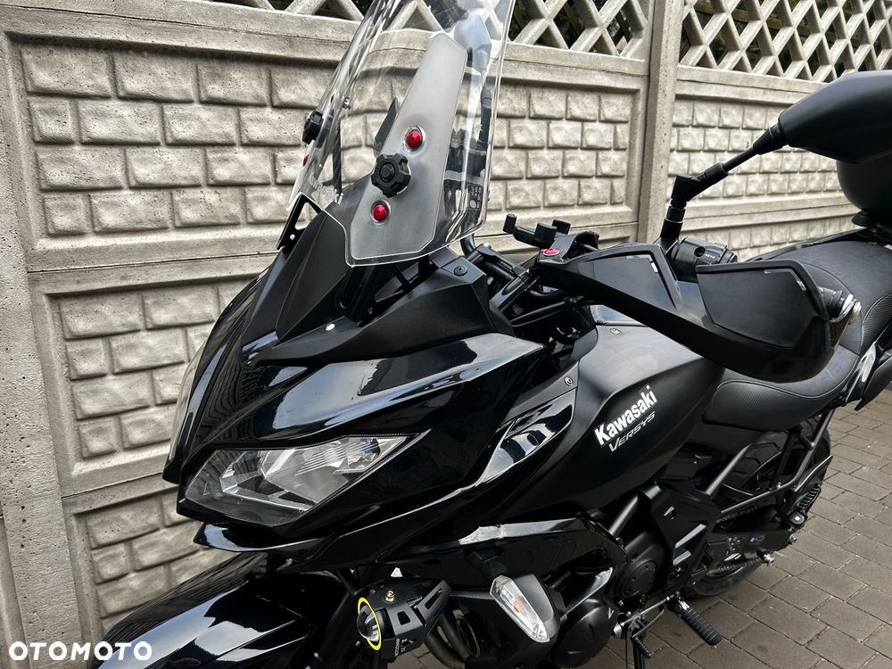 Kawasaki Versys 650 - 17