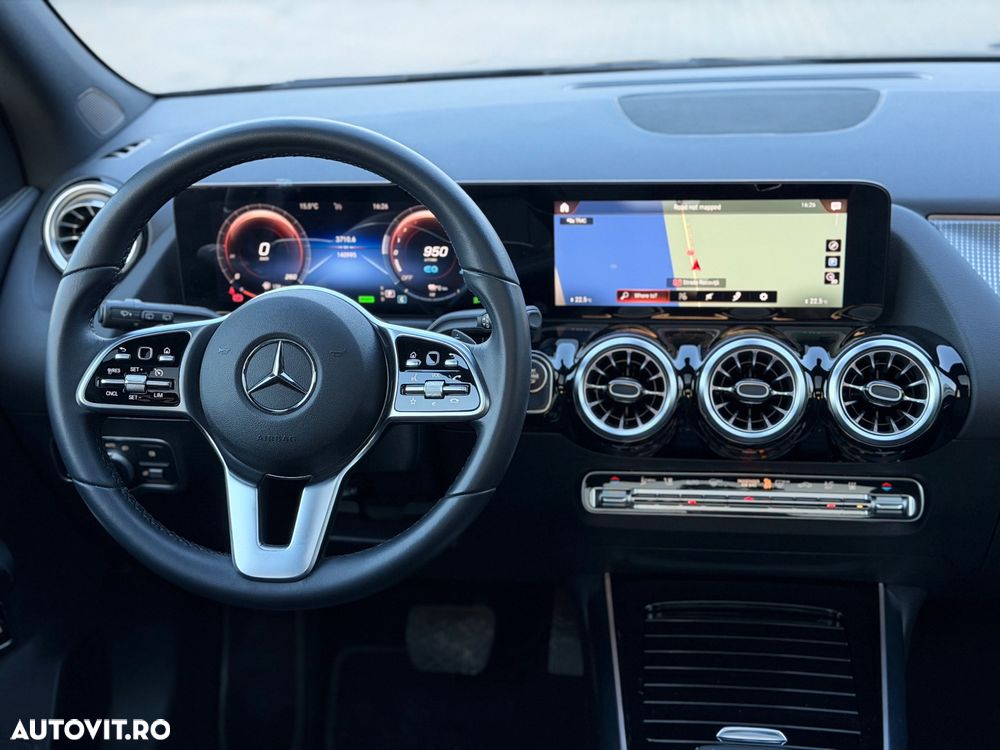 Mercedes-Benz GLA 250 e 8G-DCT Style - 18