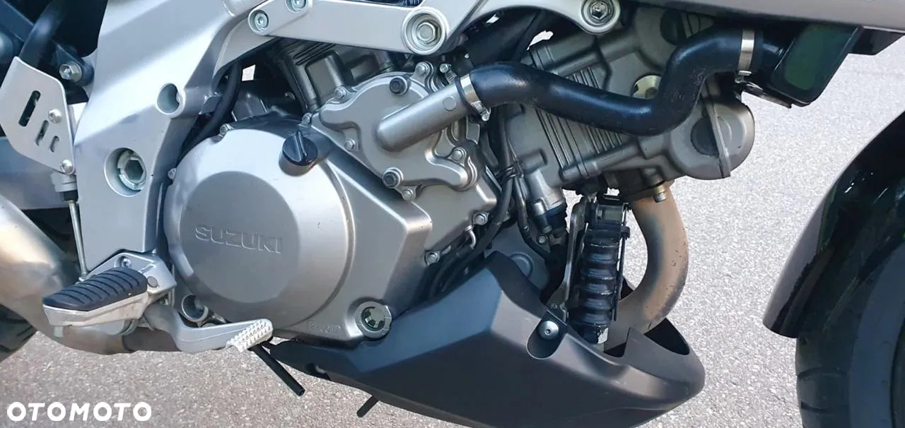 Suzuki DL - 7