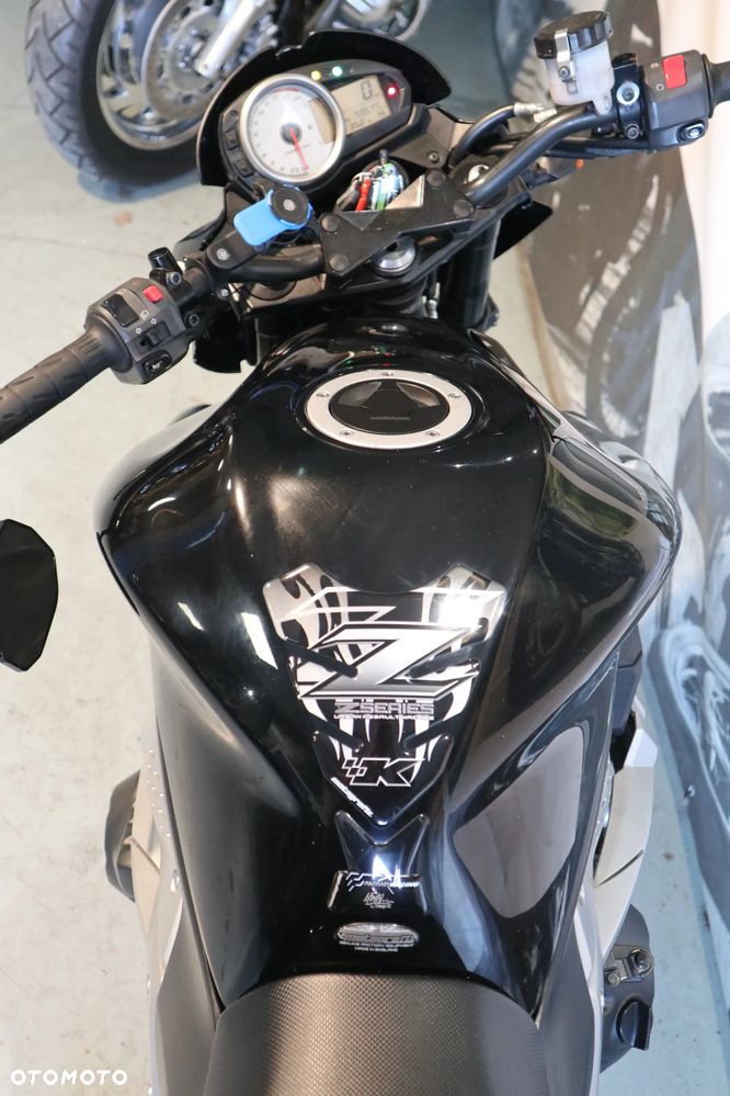 Kawasaki Z - 12