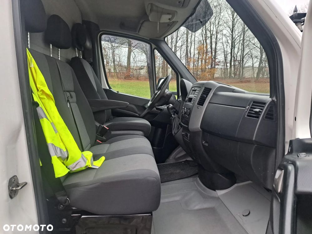 Volkswagen Crafter - 11