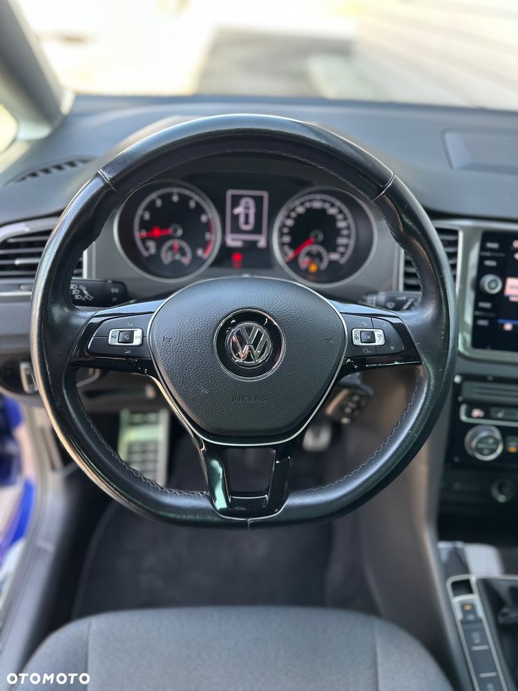 Volkswagen Golf Sportsvan - 14