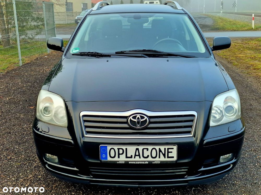 Toyota Avensis 2.0 VVT-i Executive - 2