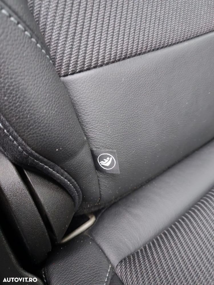 Ford Kuga 1.6 EcoBoost 2x4 Titanium - 27