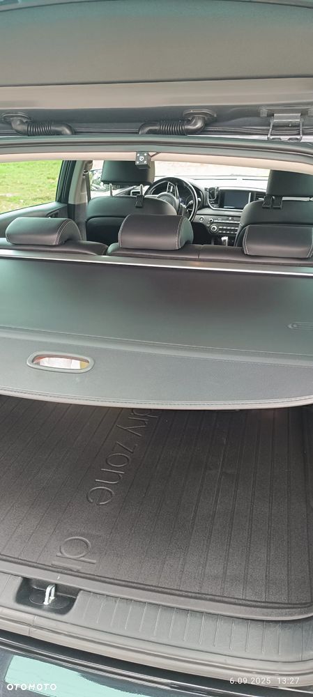 Kia Sportage 1.6 GDI 2WD Black Edition - 8