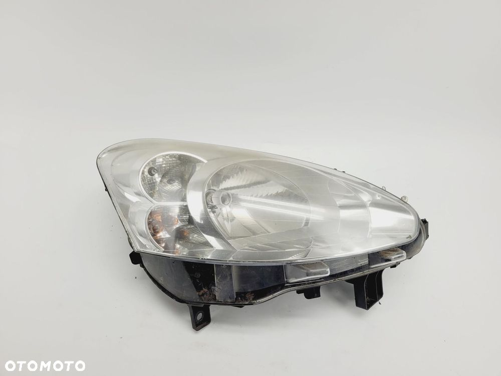 LAMPA PRAWY PRZÓD PRAWA PRZEDNIA PEUGEOT PARTNER III LIFT 9677202380 - 2