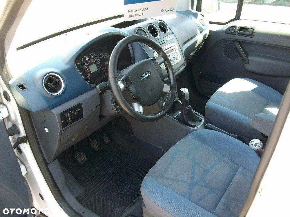 Ford Tourneo Connect - 5