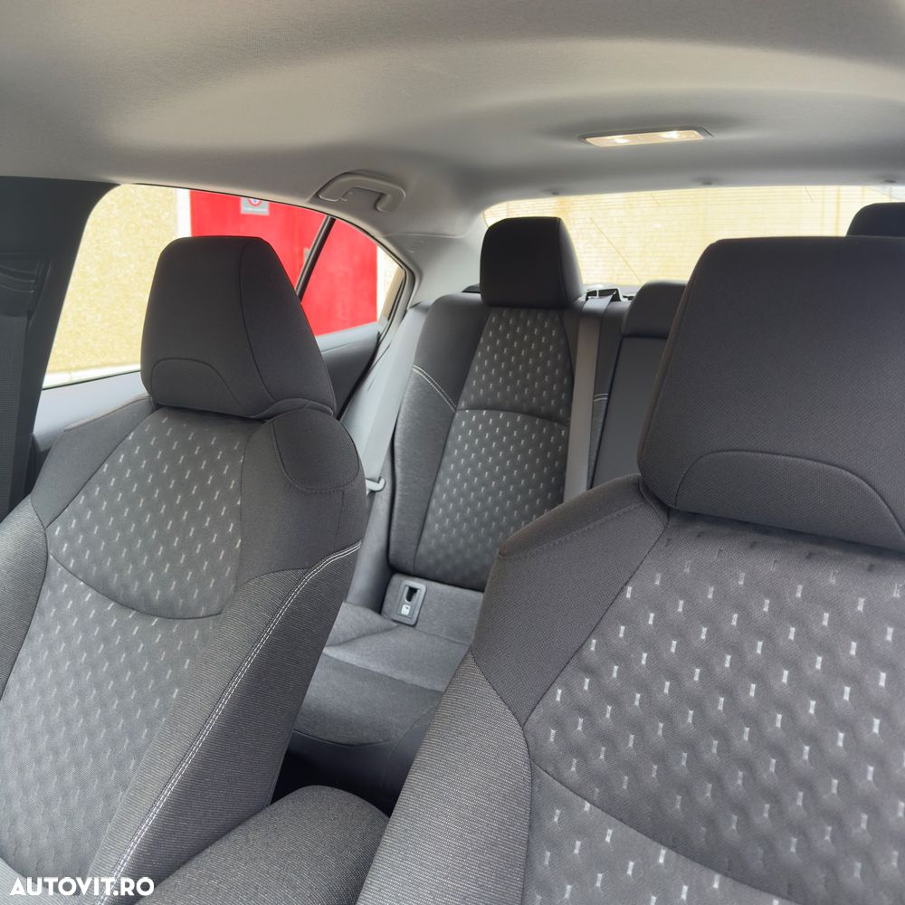 Toyota Corolla 1.8 HSD Business - 5