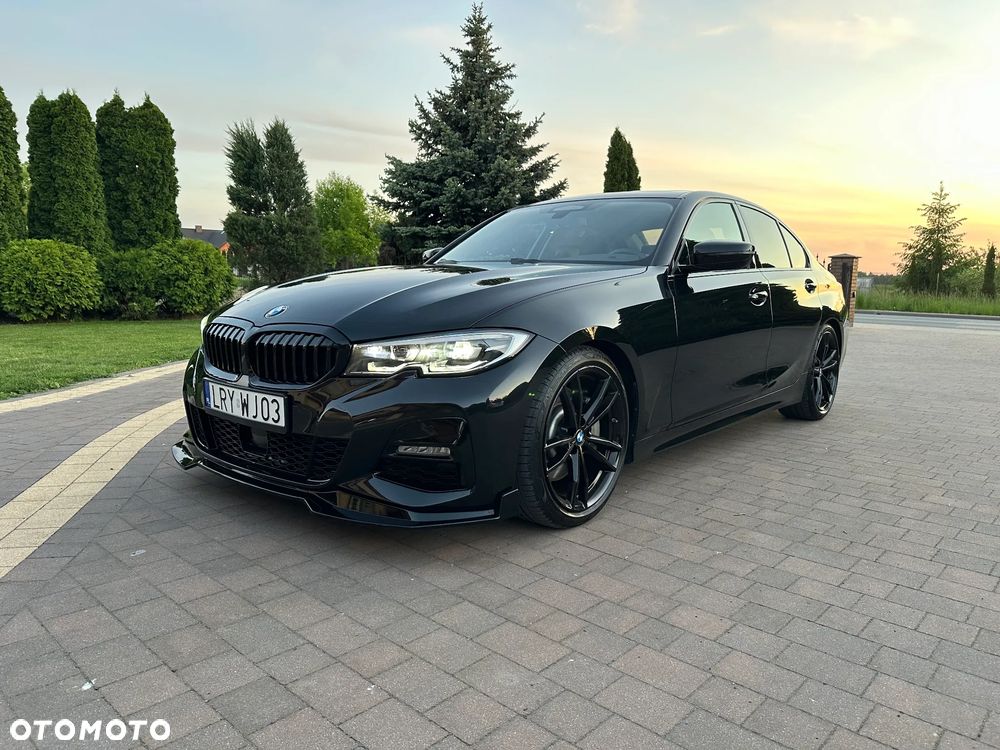 BMW Seria 3 330i M Sport - 1