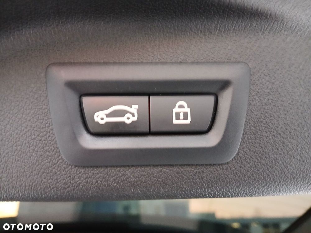 BMW X7 xDrive30d sport - 39