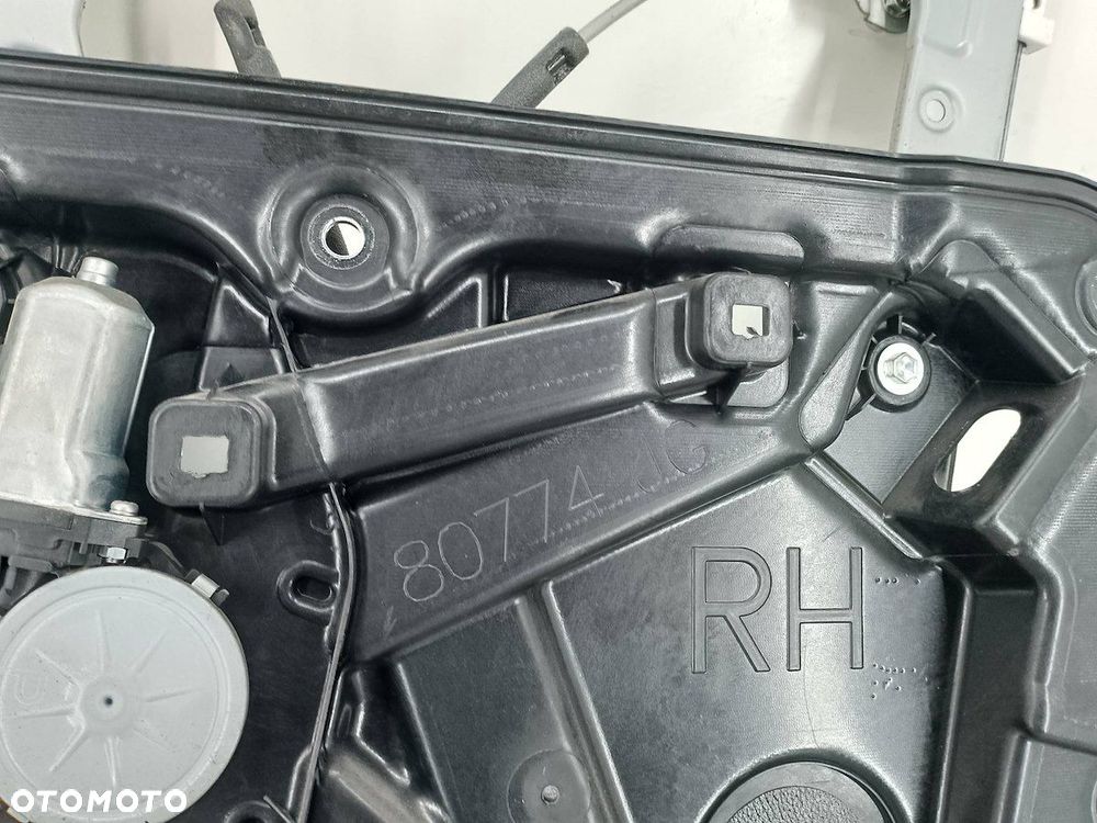 PODNOŚNIK SZYBY PRAWY PRZÓD Z STELAŻEM NISSAN X-TRAIL II T31 80774JG - 2