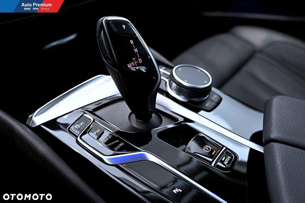 BMW Seria 5 530i - 7
