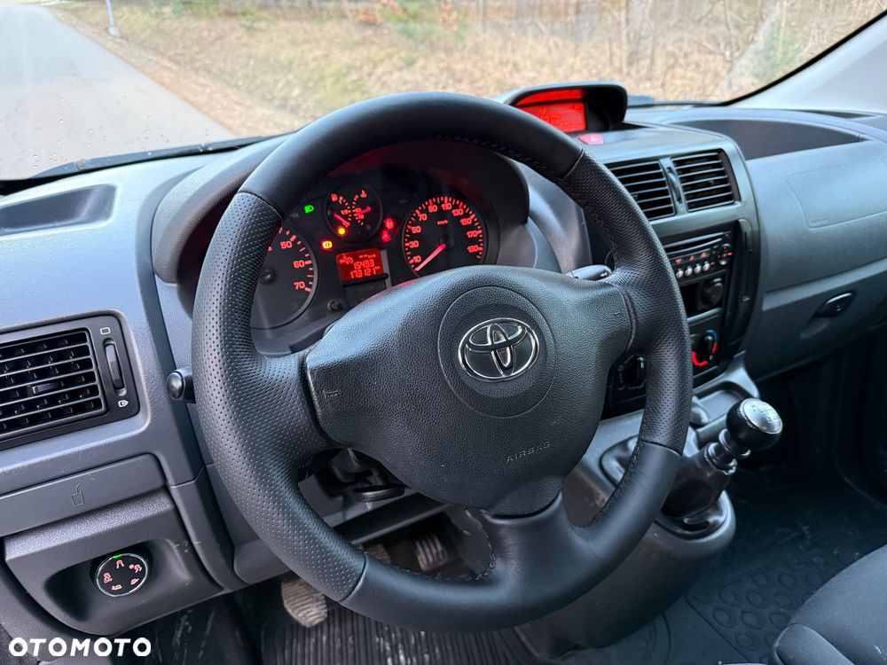Toyota Proace - 21