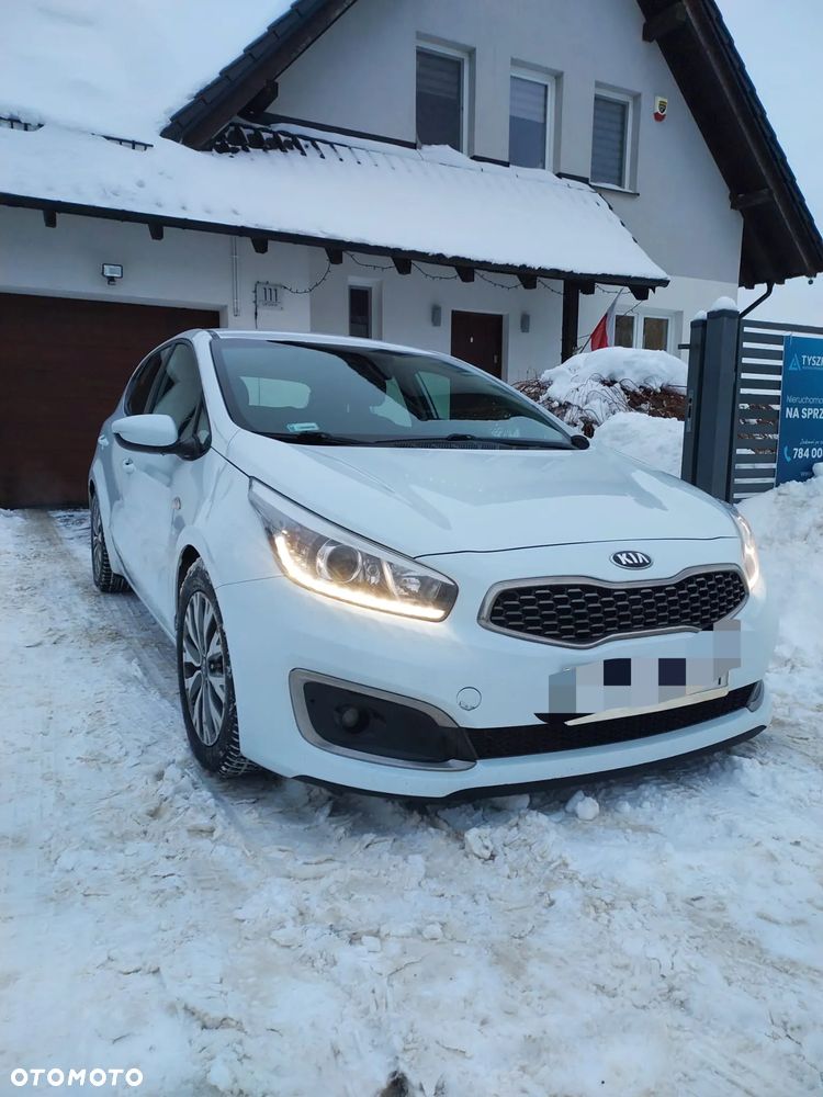 Kia Ceed 1.6 CRDi M - 1