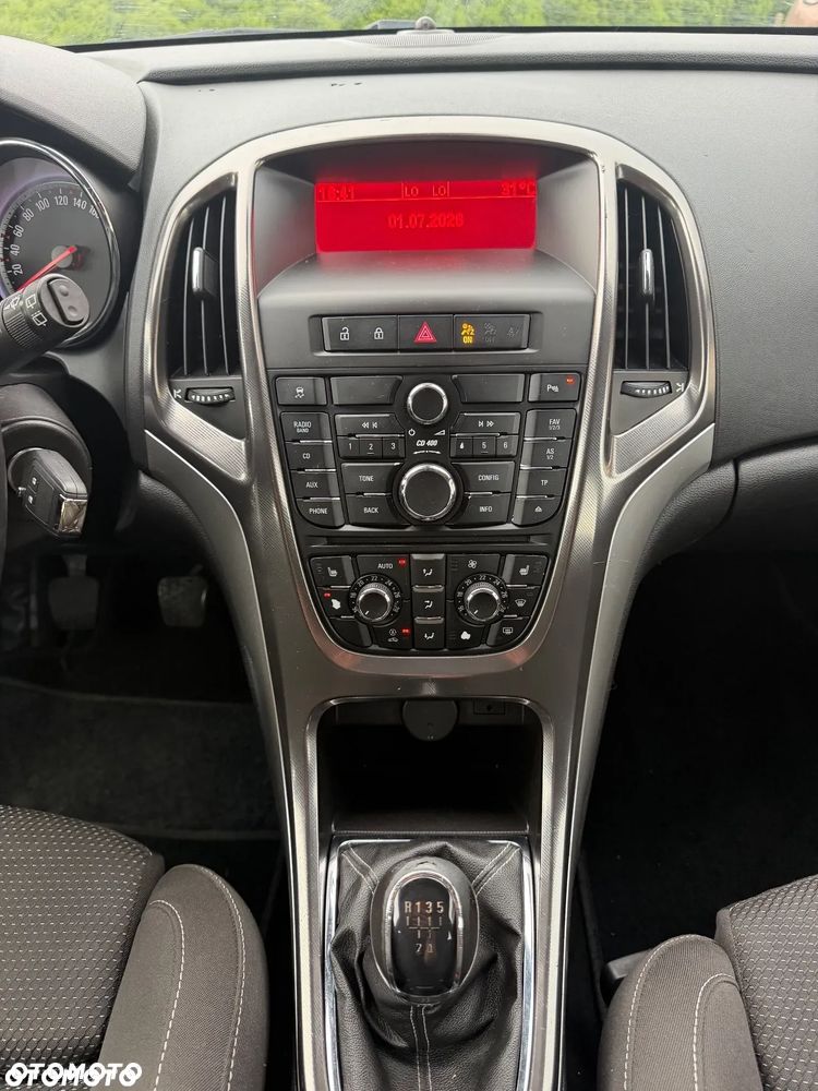Opel Astra 1.6 Style - 13