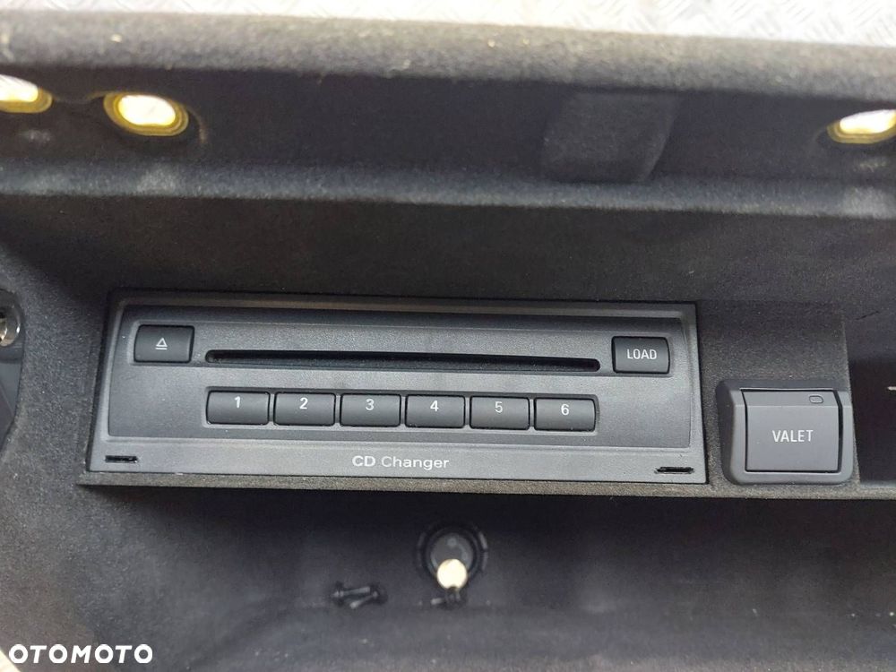 SCHOWEK PASAŻERA + ZMIENIARKA AUDI A7 4G EU 4G1880302A 4G1880918 - 9