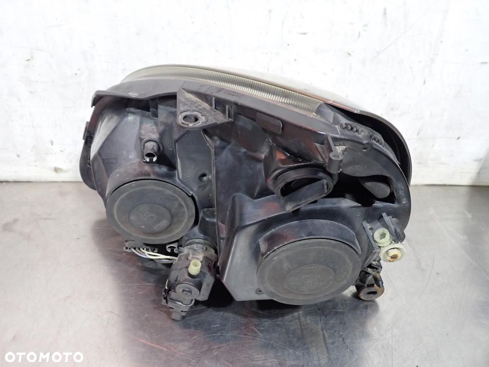 LAMPA PRAWA PRZEDNIA RENAULT CLIO II - 4